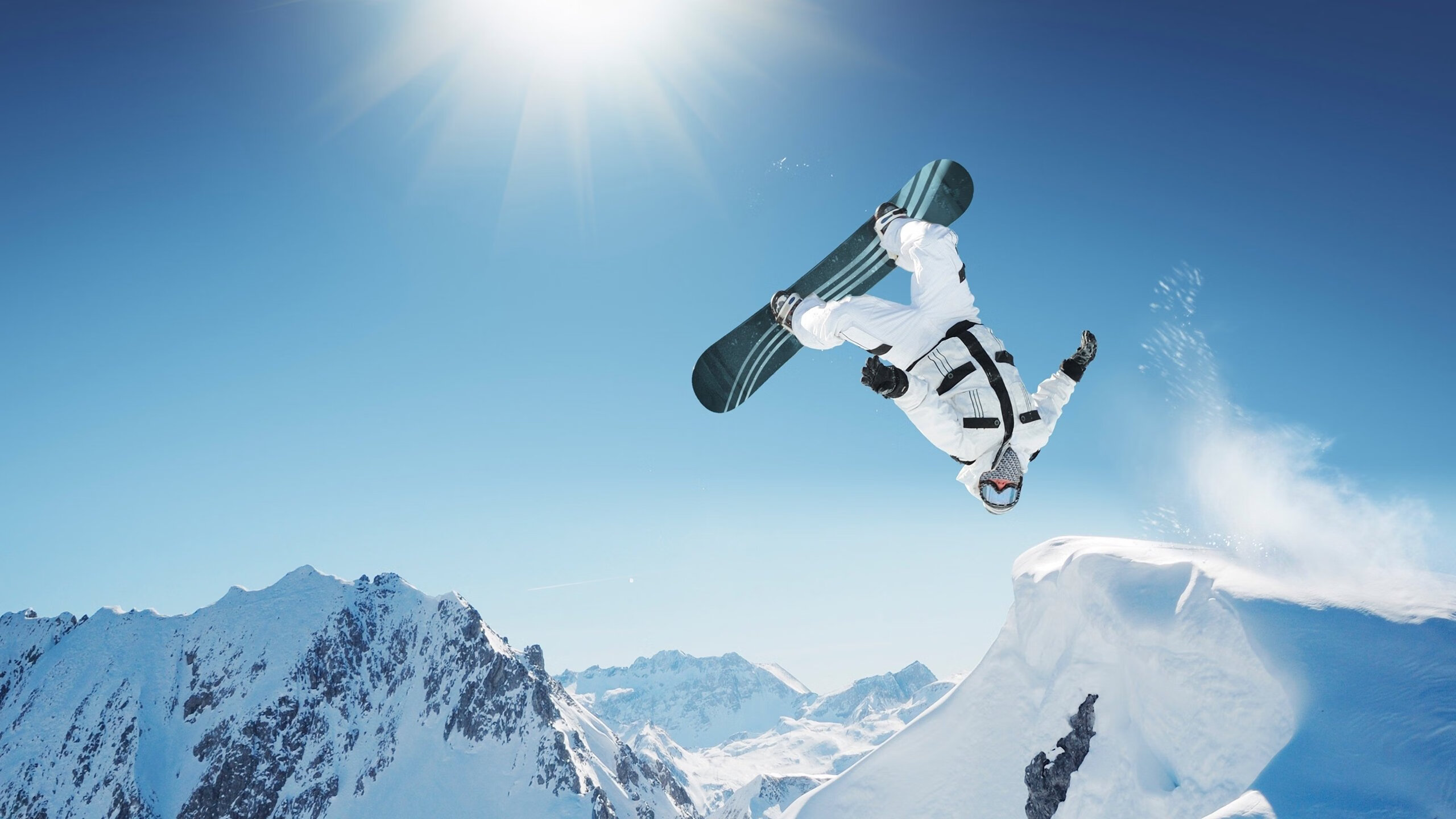 《PUBGMobile》“星际竞技场”，操作与策略比拼！